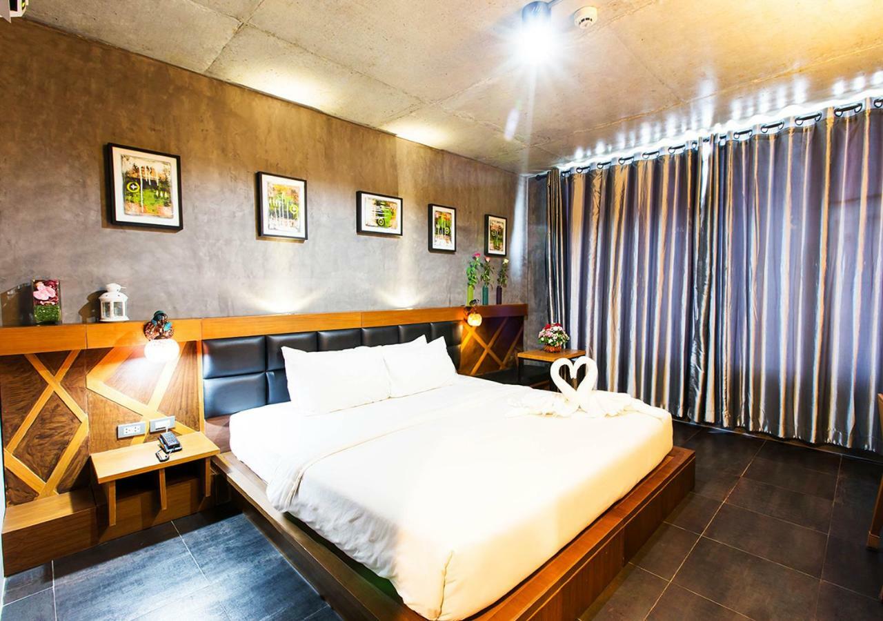 Hotel B2 Bangkok - Srinakarin Extérieur photo