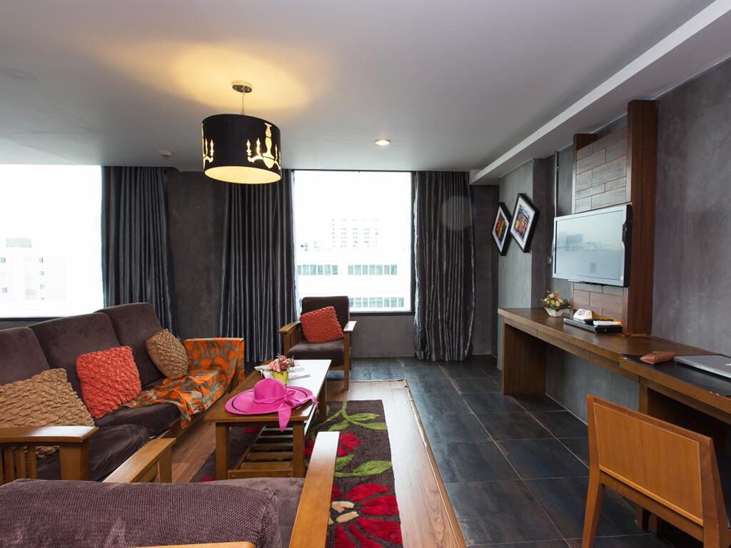 Hotel B2 Bangkok - Srinakarin Extérieur photo